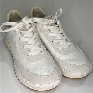 Sorel Women's Out N About lll City Waterproof Sneakers in Sea Salt/Chalk Size 11